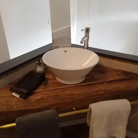 Casa de Férias De La Roseraie Ceton