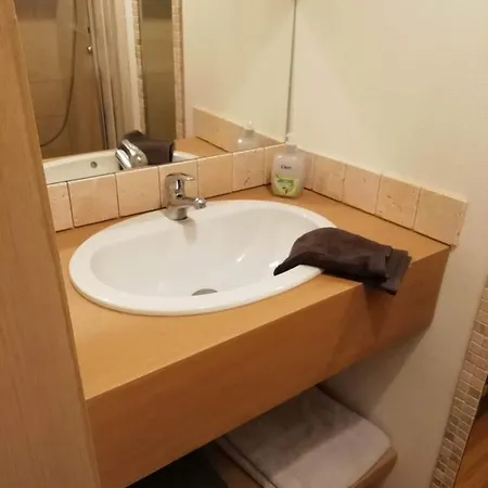 De La Roseraie * Ceton