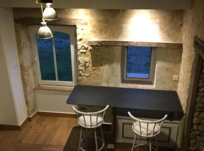 Casa vacanze De La Roseraie Ceton