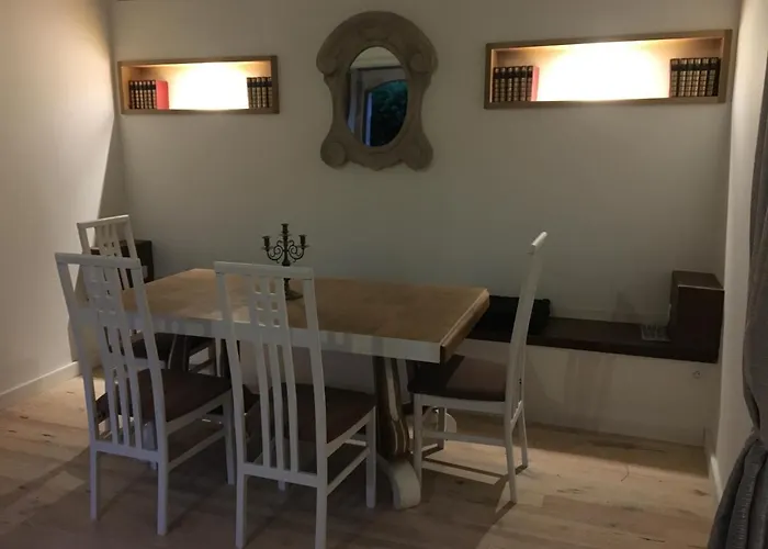 펜션 De La Roseraie Ceton